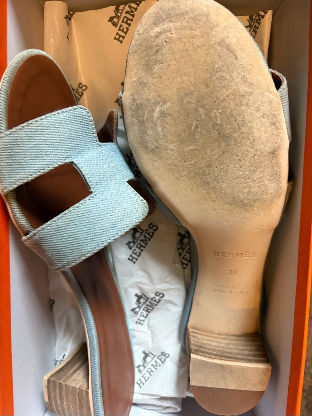 Hermes Denim H-Plate Mule Sandals in Light Blue - Picture 3 of 3